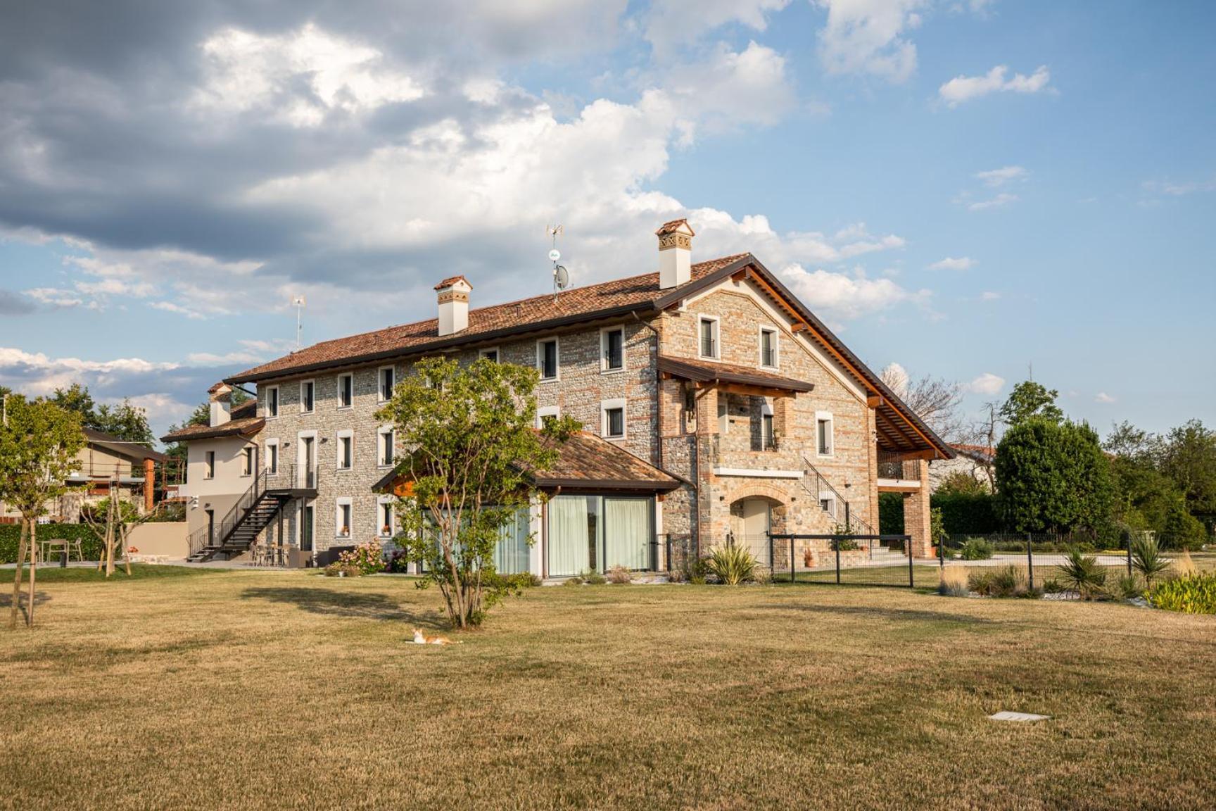 Atmosfere Charme & Country Hotel Borgo San Mauro Exterior photo