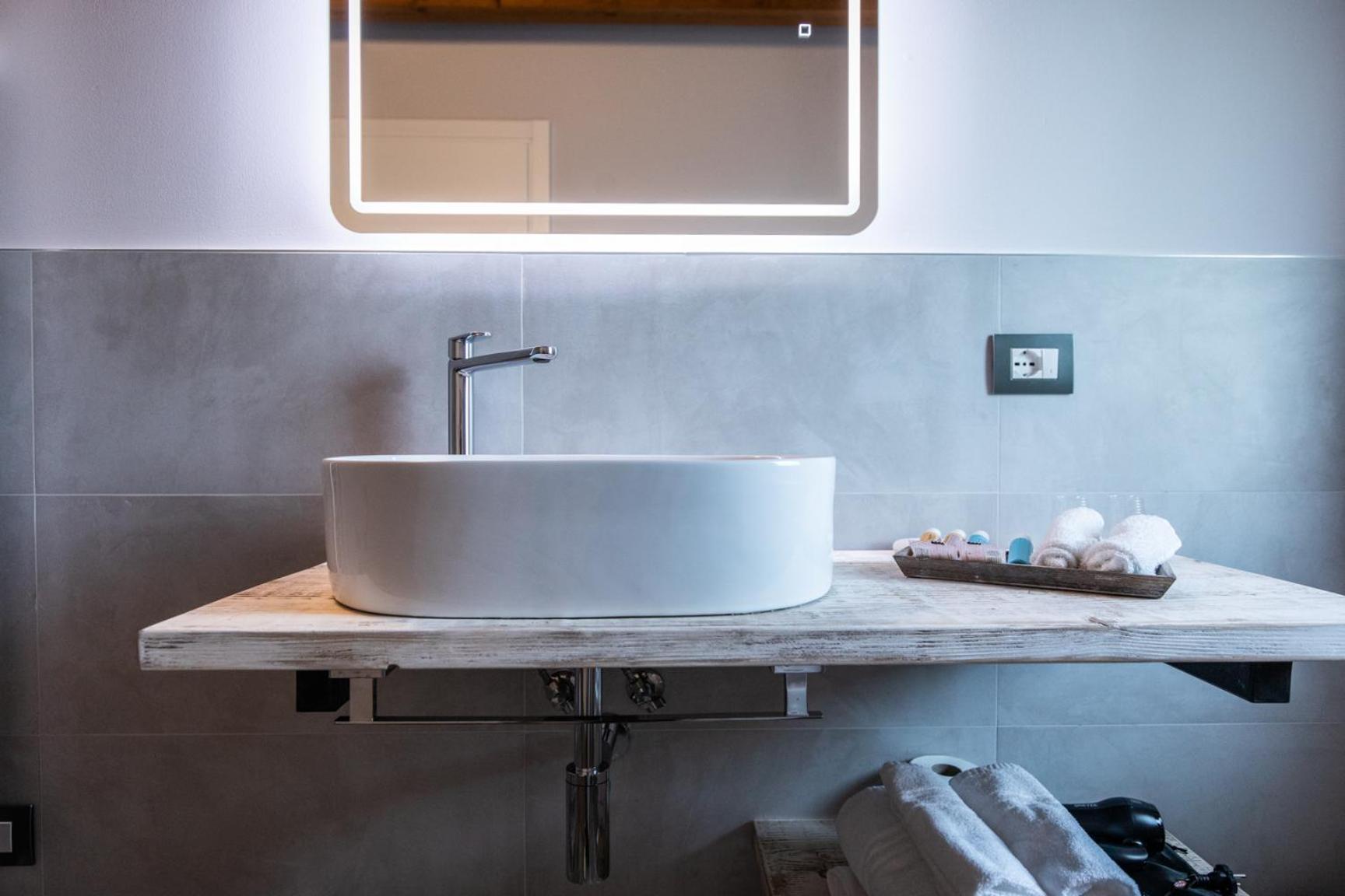 Atmosfere Charme & Country Hotel Borgo San Mauro Exterior photo